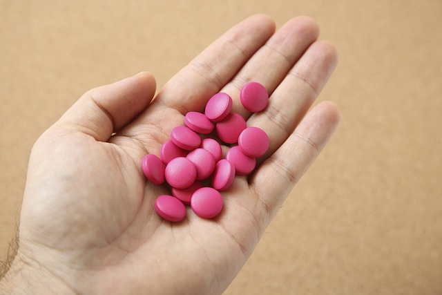 Pallore e occhiaie: colpa della malattia o del farmaco?