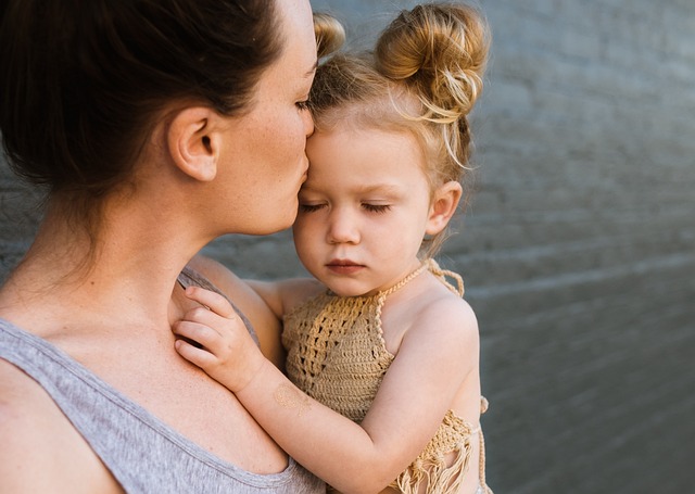 Come insegnarle a non urlare?