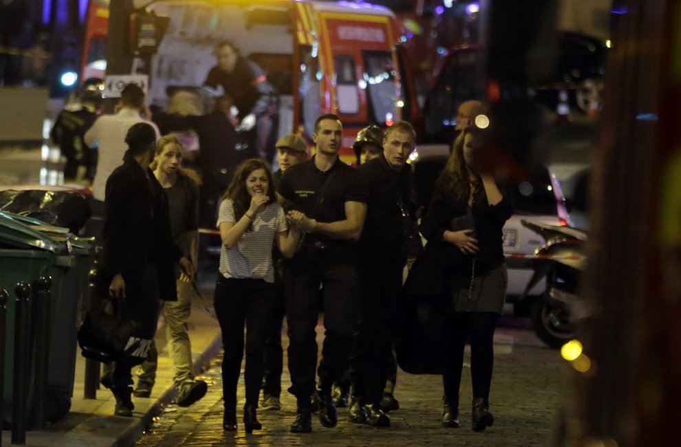 Parigi 13 novembre, sotto attacco terroristico. | Noi Mamme 2