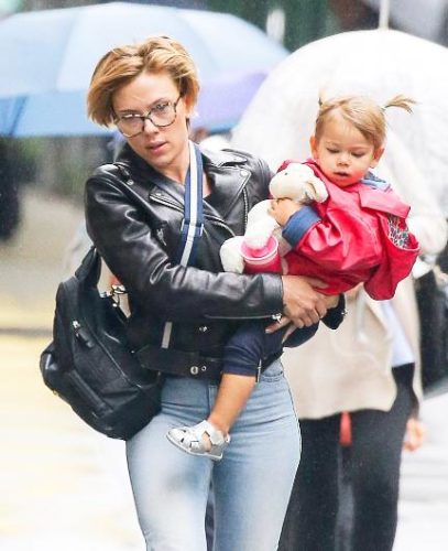 11 Celebrità che sono supereroi sullo schermo e genitori nella vita reale | Noi Mamme 9