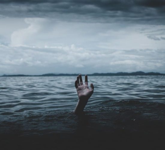 Pina suicida nel tevere: serve rete d'aiuto per le neomamme depressione post partum