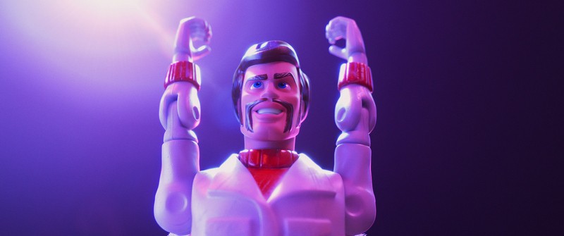 Toy Story 4: la trama, i personaggi, i retroscena, i wallpaper da scaricare Duke Caboom