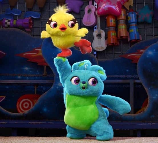 Toy Story 4: la trama, i personaggi, i retroscena, i wallpaper da scaricare Ducky e Bunny