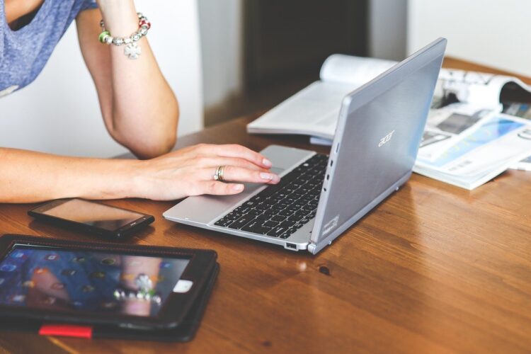 portatile laptop email