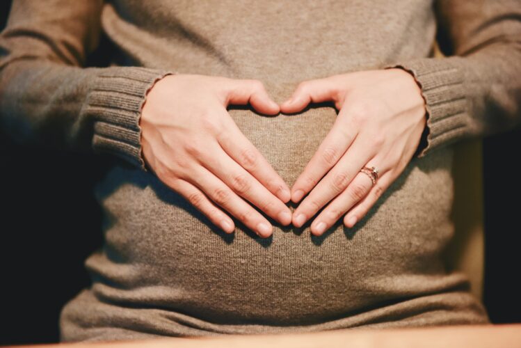 Le emozioni della gravidanza: ansia, felicità, preoccupazioni Le emozioni della gravidanza: ansia, felicità, preoccupazioni