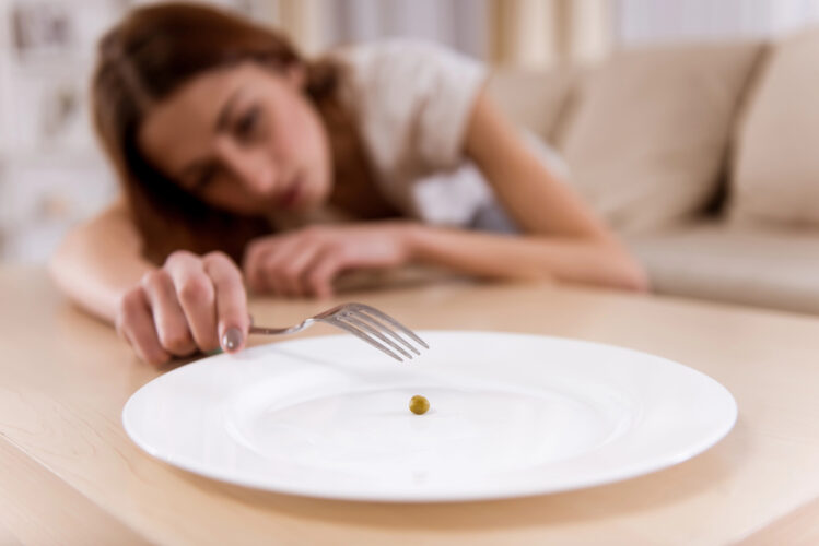Disturbi alimentari: come riconoscerli e quali sono i più comuni Disturbi alimentari: come riconoscerli e quali sono i più comuni