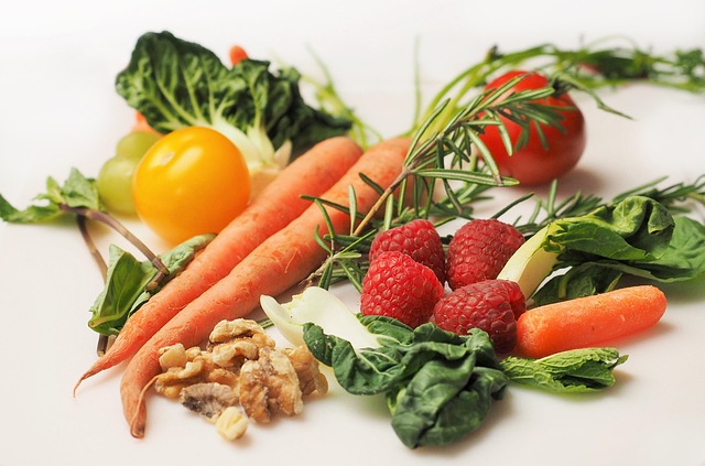 Alimentazione in Allattamento: Guida Completa alle Verdure per un Bebè Felice