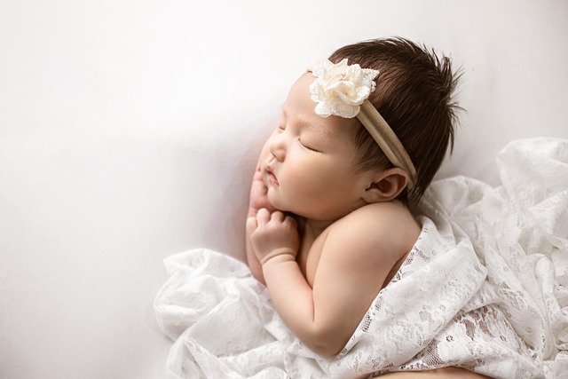 Risvegli Notturni nei Bambini: Cause e Soluzioni Efficaci
