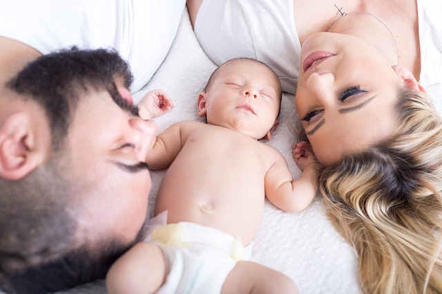 Reflusso nel neonato: come svezzamento e crescita possono aiutare