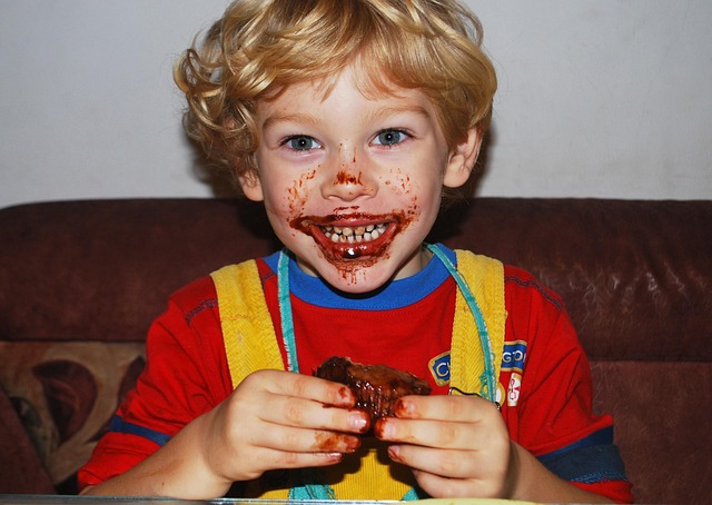 Mio Figlio di 3 Anni Mangia Solo Quello che Vuole: Guida Completa per Genitori
