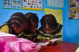 47 bambini di Haiti continuano a studiare grazie alla solidarietà di due fondazioni italiane