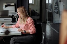 Mamme al lavoro: una ricerca dimostra effetti positivi sui figli