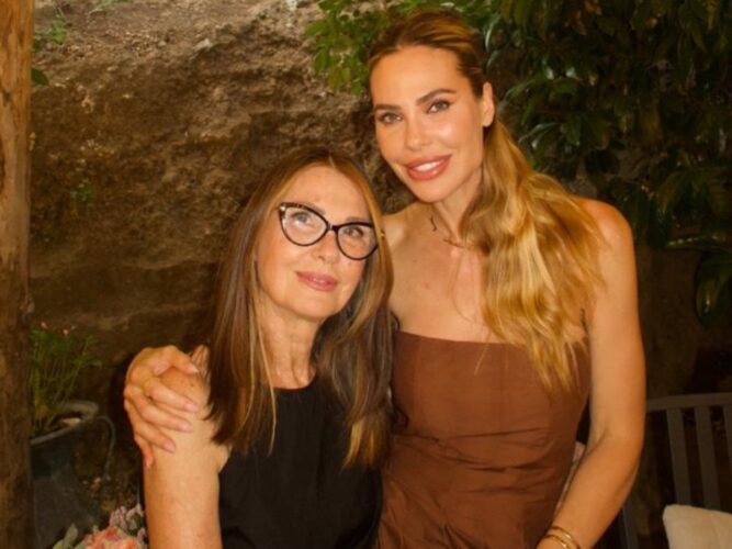 ilary e la mamma