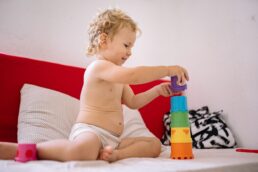 Asilo nido senza posti? Scopri le soluzioni alternative tra nidi in famiglia, tate e co-parenting